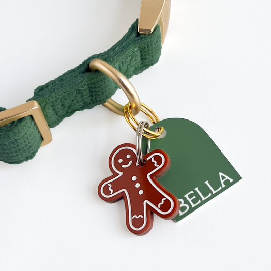 Gingerbread Holiday Charm